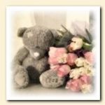 Медведи Мишка teddy сидит у букета цветов аватар