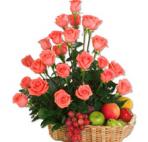 Букеты цветов Букет роз в корзине с фруктами аватар