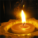 Салют, свечи, фонари Свеча золотистая аватар