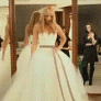 Свадьба Стоит в платье свадебном и рассуждает (война невест) аватар