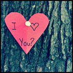 Сердце, сердечко Сердечко с надписью 'i love you' на стволе аватар