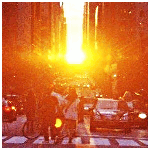Город Солнце пробилось сквозь высотные здания и освещает улицу аватар